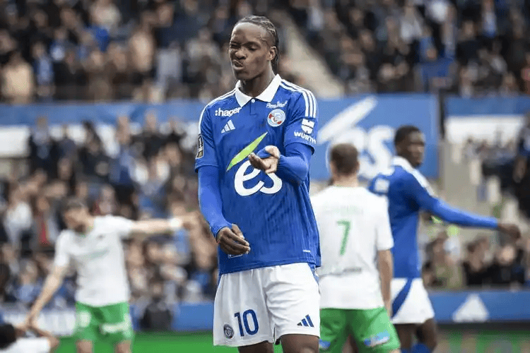 法甲强弱对话：斯特拉斯堡主场迎战保级队梅斯